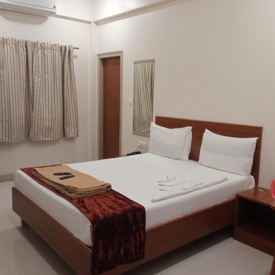 Mulberry Inn บังกาลอร์ ภายนอก รูปภาพ